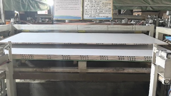 pet门板生产过程